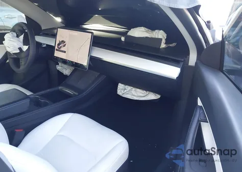 2021 Tesla Model Y Long Range Dual Motor All-Wheel Drive из США, поврежденный, VIN 5YJYGDEE8MF298699